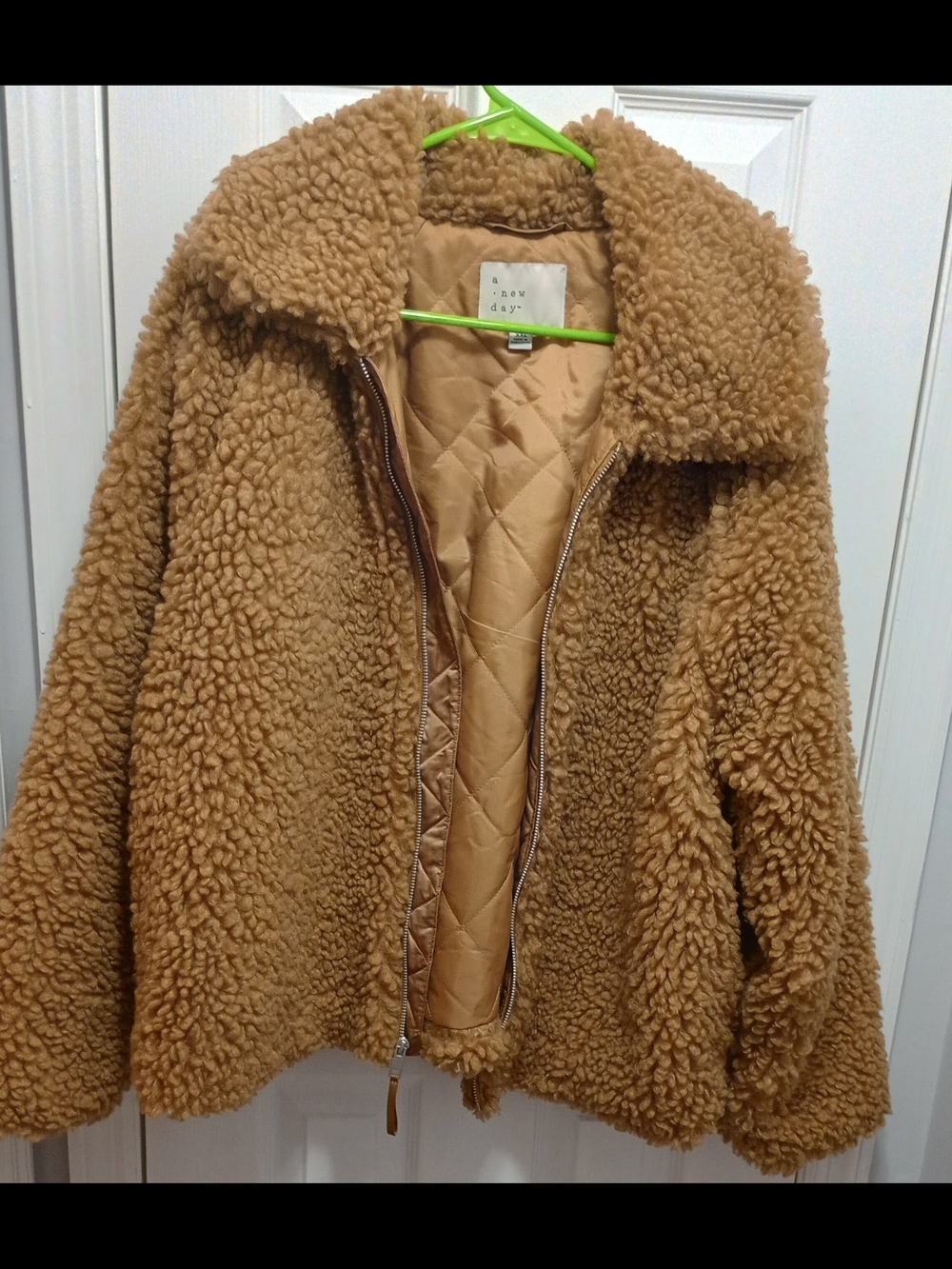 A New Day***Tan Color Teddy Sherpa  Fleeces Jacket with Tan  Quilted Lining NEW